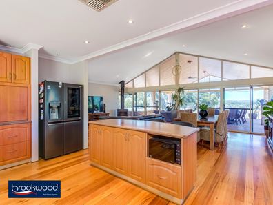 5770 Liberton Road, Wooroloo WA 6558