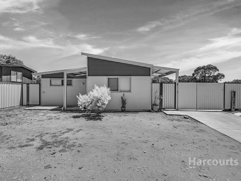 34 Mitchell Road, Preston Beach WA 6215