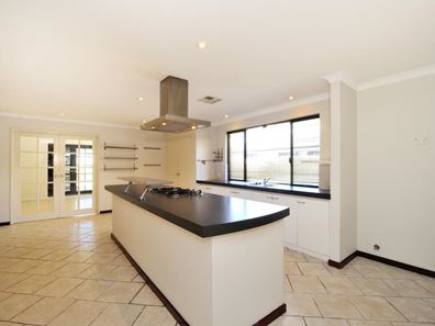 170 Grand Ocean Boulevard, Port Kennedy WA 6172