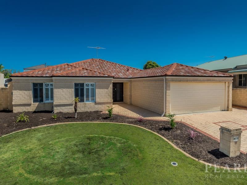 76 Limetree Circuit, Mindarie WA 6030