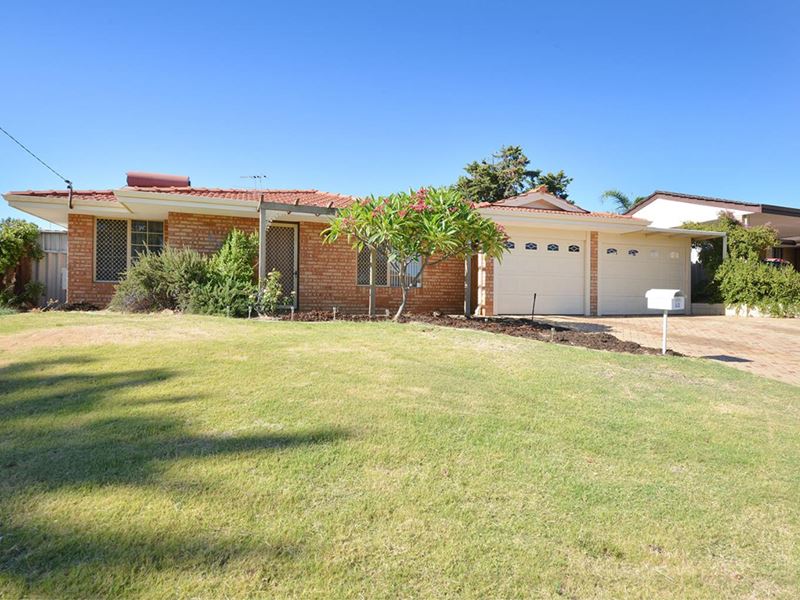 43 Palermo Court, Merriwa WA 6030