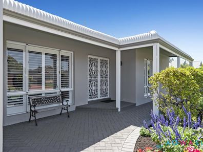 5 Rosebay Grove, Singleton WA 6175