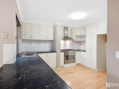 25 Magnetic Square, Halls Head WA 6210