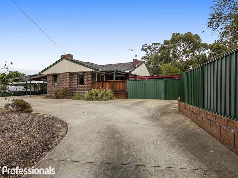 15 Brookton Highway, Mount Nasura