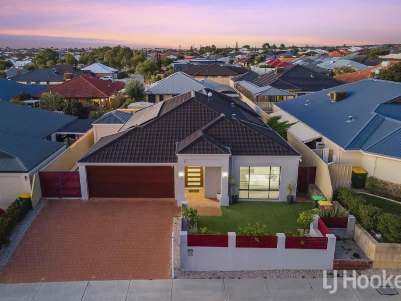 35 Condicote Loop, Butler