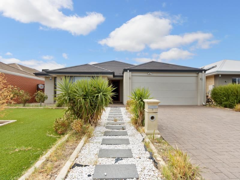 8 Balyat Way, Wattle Grove