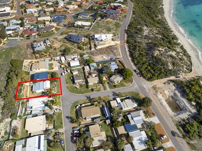 14 Seacrest Way, Drummond Cove WA 6532