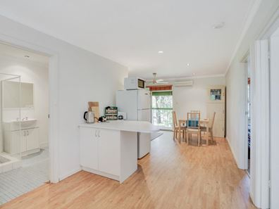 11/9 Clydesdale Street, Como WA 6152