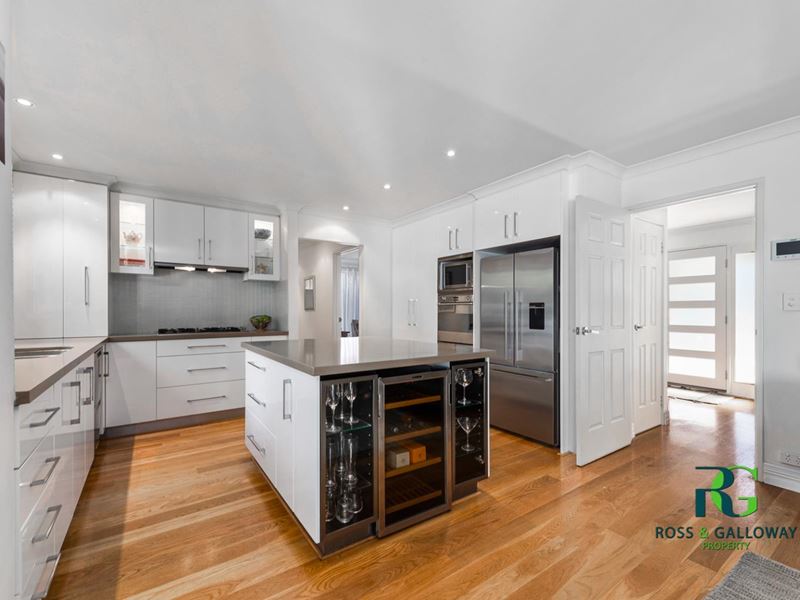 95A Point Walter Road, Bicton WA 6157