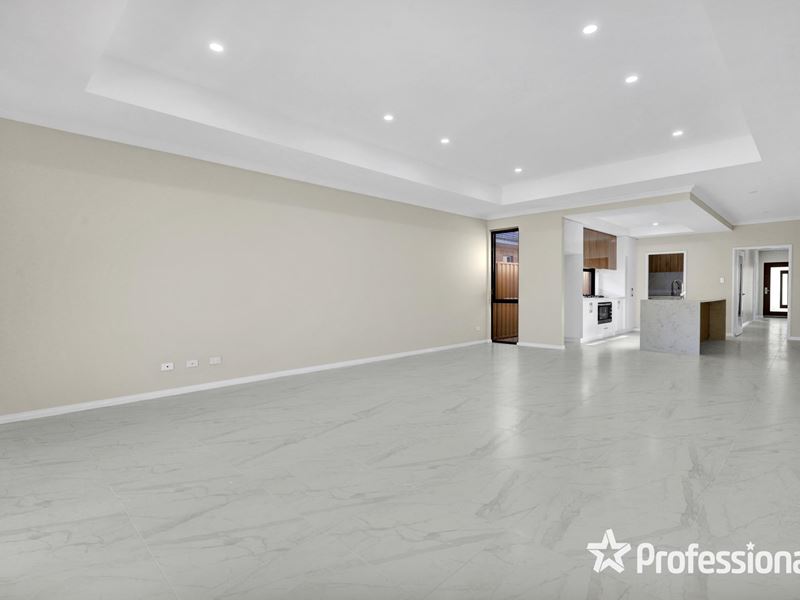 11 Setter Way, Southern River WA 6110