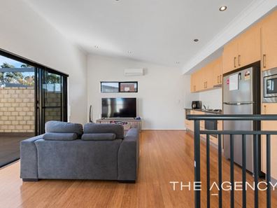 7/288 Harborne Street, Glendalough WA 6016