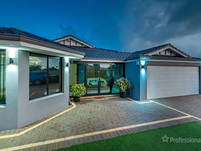 12 Wester Crescent, Quinns Rocks WA 6030