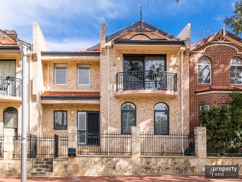 473 Lakeside Drive, Joondalup