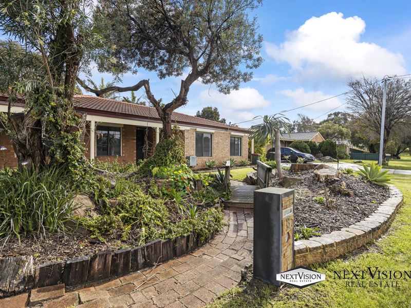 3 Elderberry Drive, South Lake