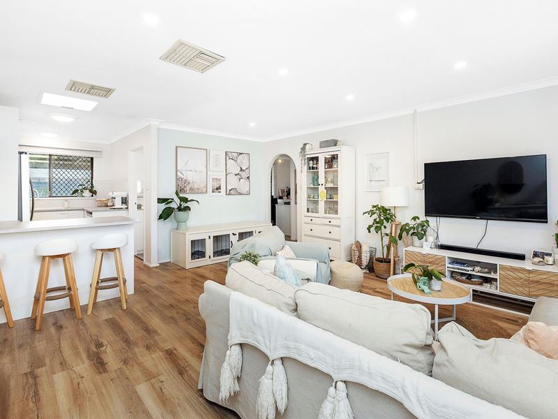 12/163 Scarborough Beach Road, Scarborough