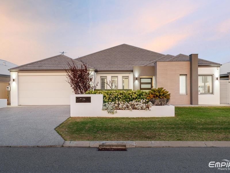 24 Figtree Avenue, Lake Coogee