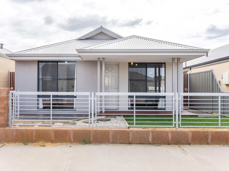 3 Casterton Road, Byford WA 6122