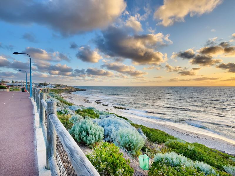 17/19 Sorrento Street, North Beach