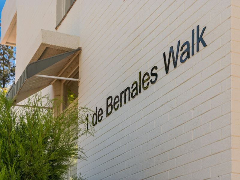 3/1 De Bernales Walk, Cottesloe