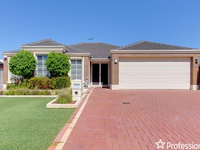 24 Galway Gardens, Warnbro WA 6169