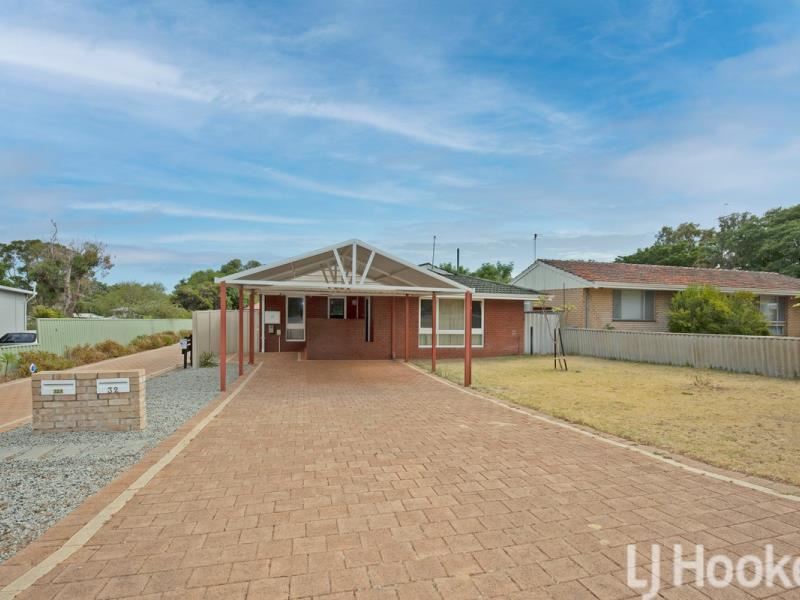 32 Eacott Street, Mandurah