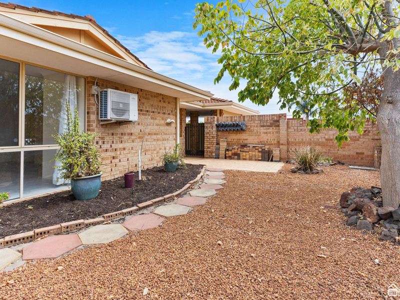 1/4 Mackay Crescent, Gosnells