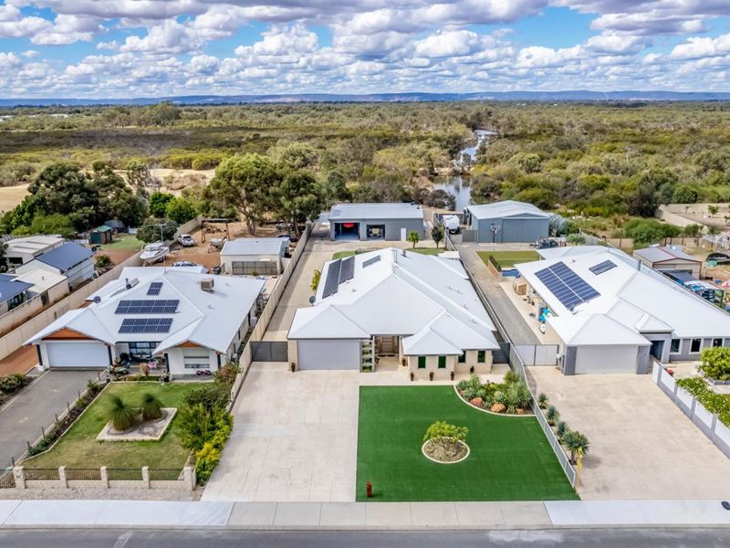 65 Murray Waters Boulevard, South Yunderup WA 6208