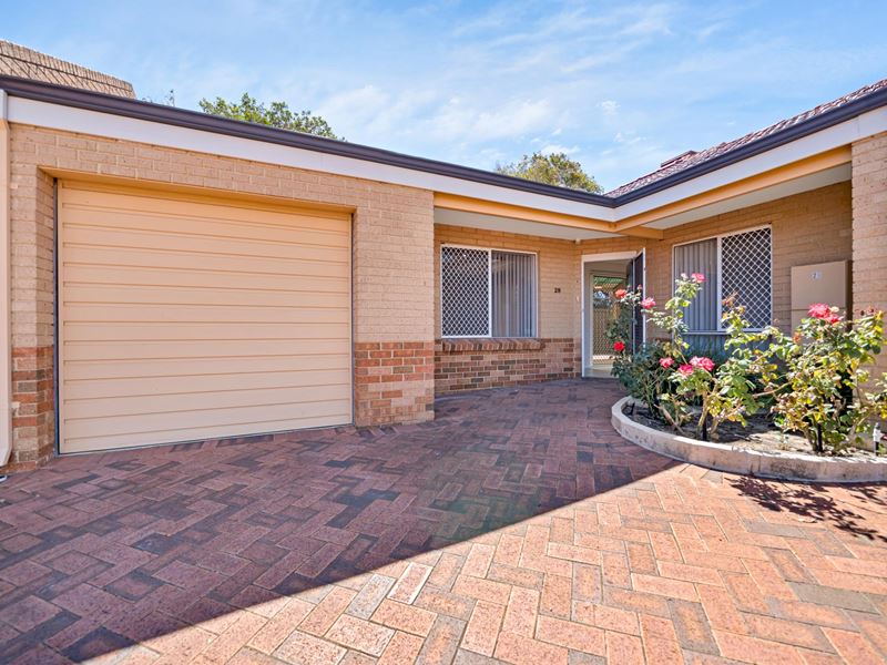 28/10 Williamson Way, Trigg
