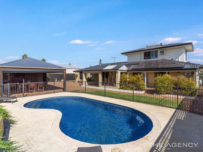 4 Edgewater Road, Safety Bay