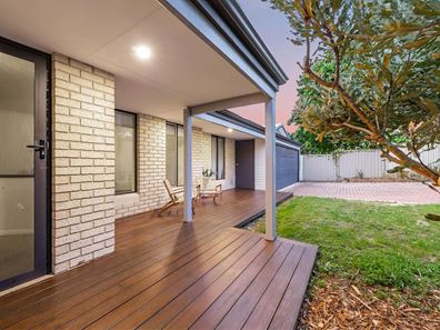 7A Butson Street, Hilton WA 6163