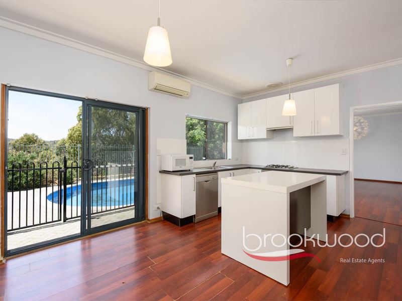 730 Viveash Road, Swan View