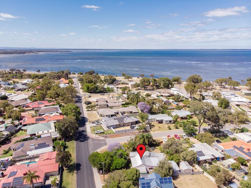 31 Beacham Street, Coodanup
