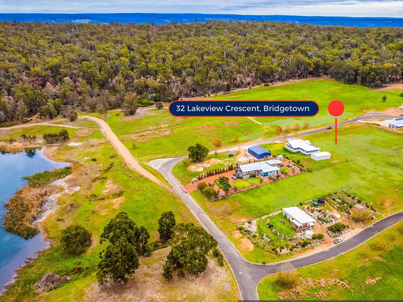 32 Lakeview Crescent, Bridgetown