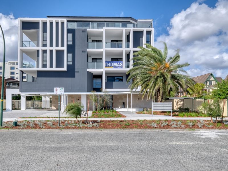 18/11 Melville Parade, South Perth