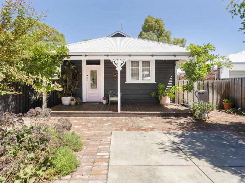 5 Taylor Street, White Gum Valley