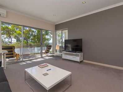 29/88 Lakeside Drive, Joondalup WA 6027