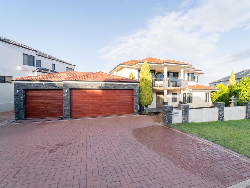 4 Benghazi Loop, Dianella