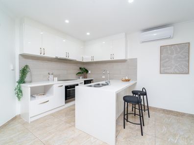 4 Benghazi Loop, Dianella WA 6059