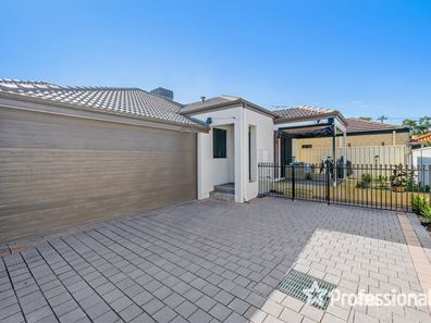 33C Findon Crescent, Westminster WA 6061