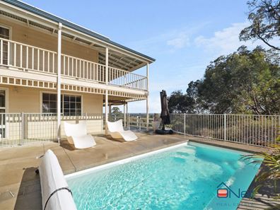 10 Bevis Court, Byford WA 6122