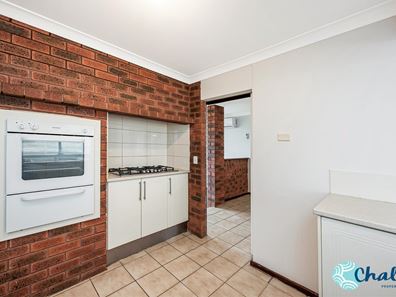 28 Bickner Way, Parmelia WA 6167