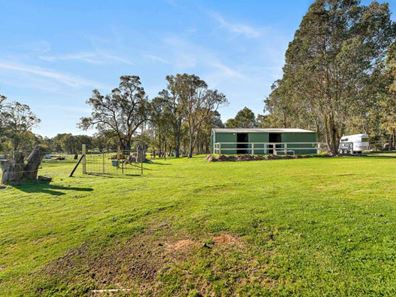 284 Churchman Brook Road, Bedfordale WA 6112