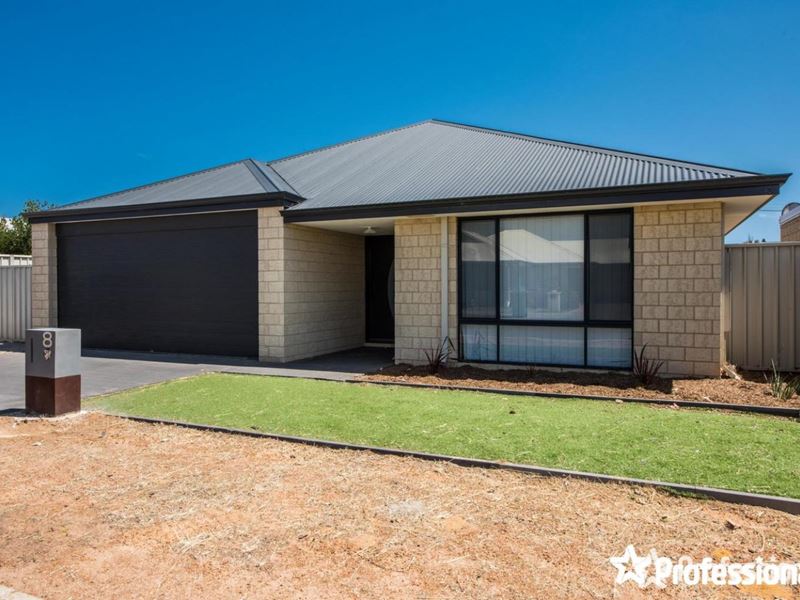 8 Thornhill Lane, Beachlands