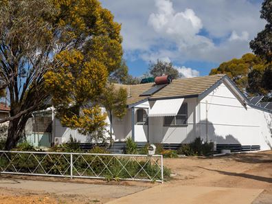 7 Mill Street, Merredin WA 6415