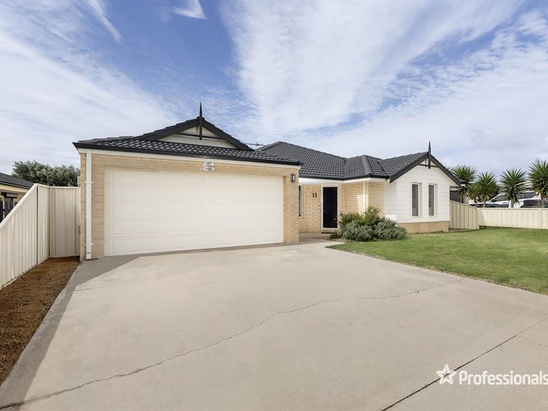 11 Curtin Grove, Mount Tarcoola WA 6530