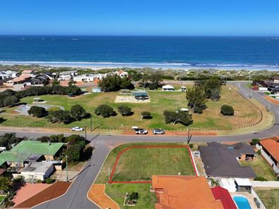 15 Blackburn Crescent, Tarcoola Beach WA 6530