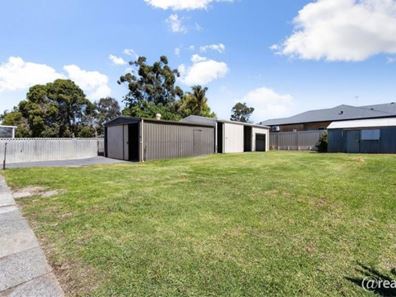 503 Kalamunda Road, High Wycombe WA 6057