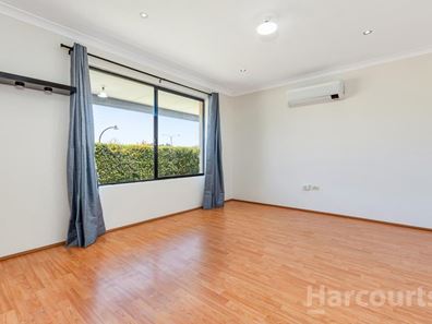 17 Salamanca Turn, Clarkson WA 6030