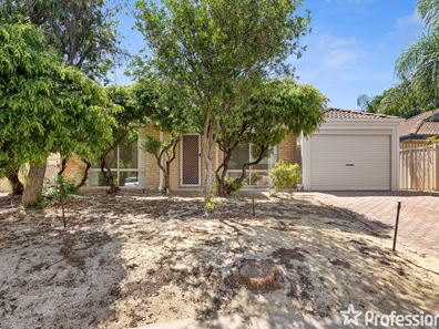 11 Belaring Place, Kenwick WA 6107