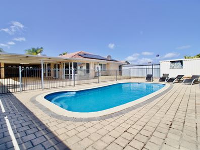 21 Summer Hill Place, Warnbro WA 6169